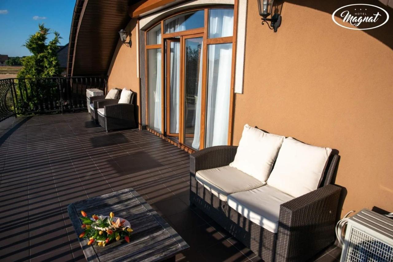 Hotel Magnat Słupca Extérieur photo