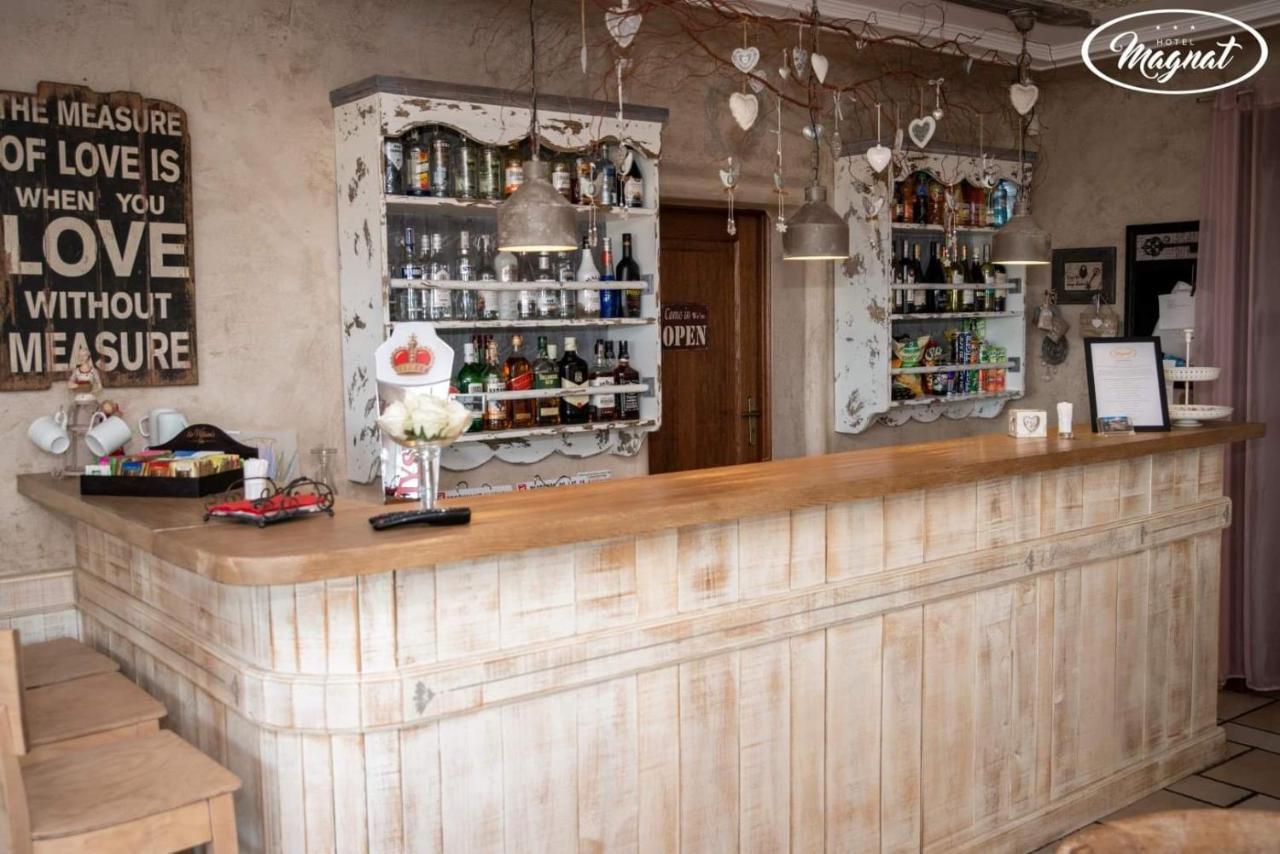 Hotel Magnat Słupca Extérieur photo