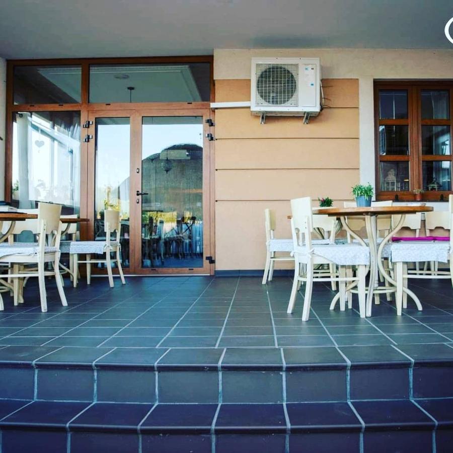 Hotel Magnat Słupca Extérieur photo