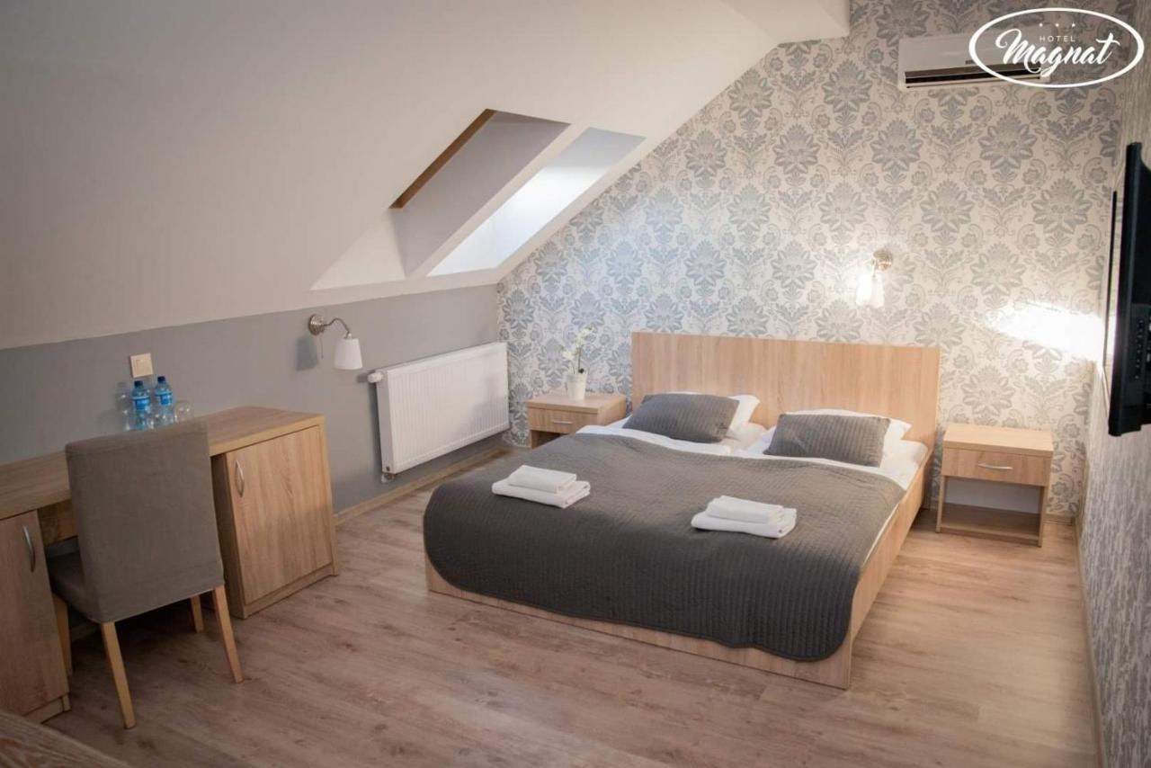 Hotel Magnat Słupca Extérieur photo