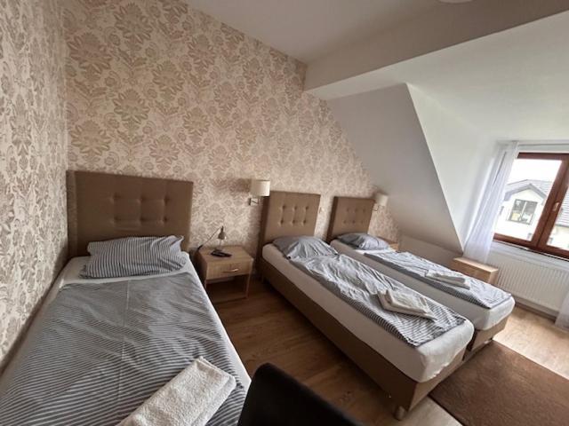 Hotel Magnat Słupca Extérieur photo