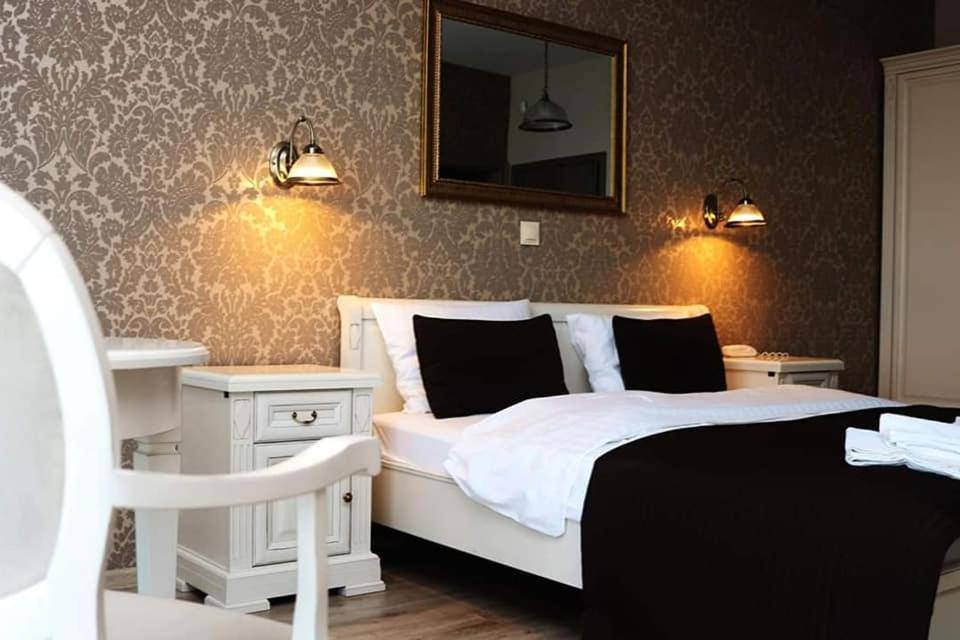 Hotel Magnat Słupca Extérieur photo